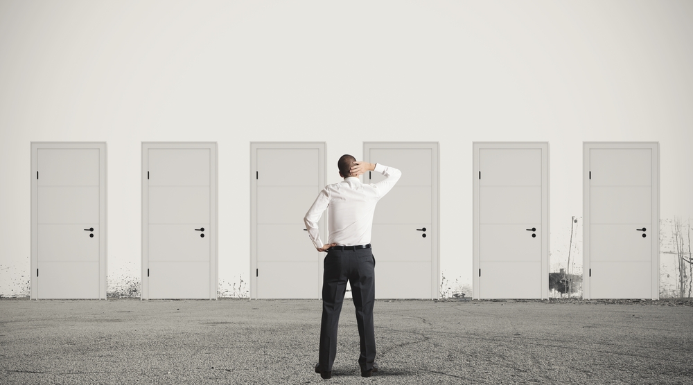 Should Copywriters Choose Between SEO Practices and Creativity?