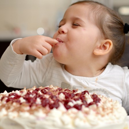 Sprinkles and Icing Make the Cake: 4 Ways to Create Captivating Headlines