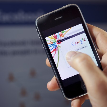 Should We Create Shorter Content For Google's Mobile Update (Or Not)?