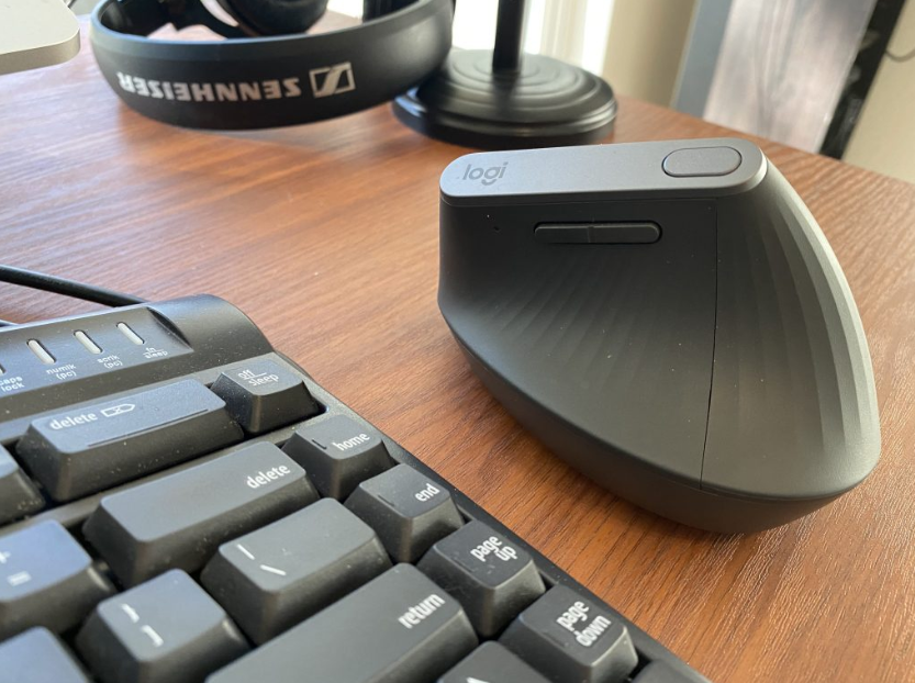 how to work from home and avoid finger strain